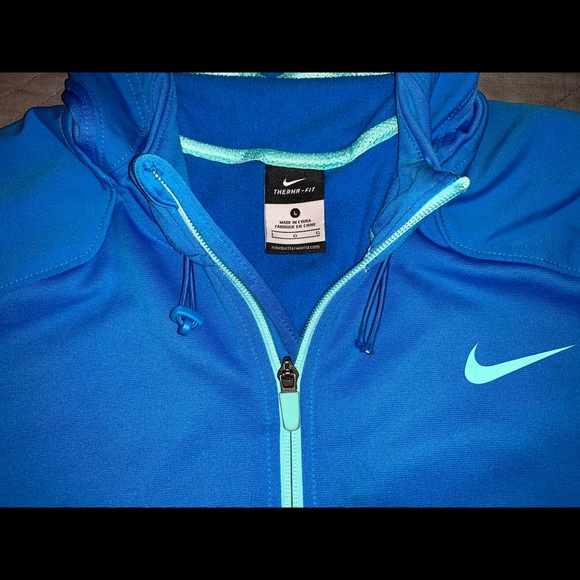 NIKE Elite hoodie - Picture 2 of 3